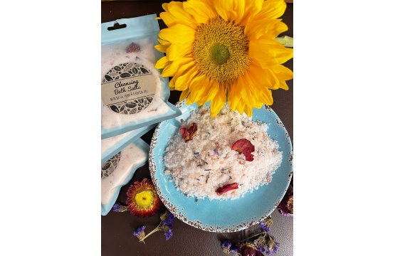 Floor cleansing salt (Love and peace)